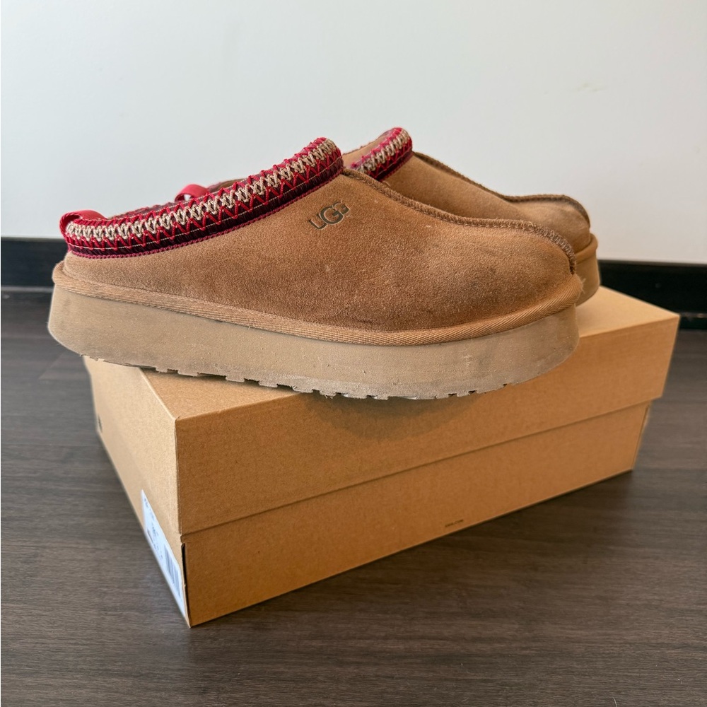 UGG Tazz II